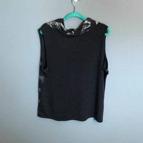 Roz and Ali Sequinned Sleeveless Shirt Size 2X - Picture 2 of 5